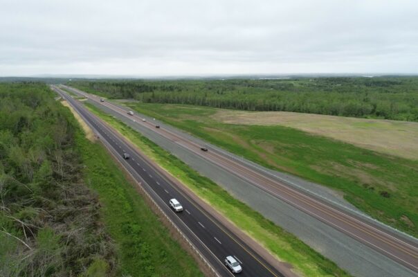 New twinned highway between Sutherlands River and French River